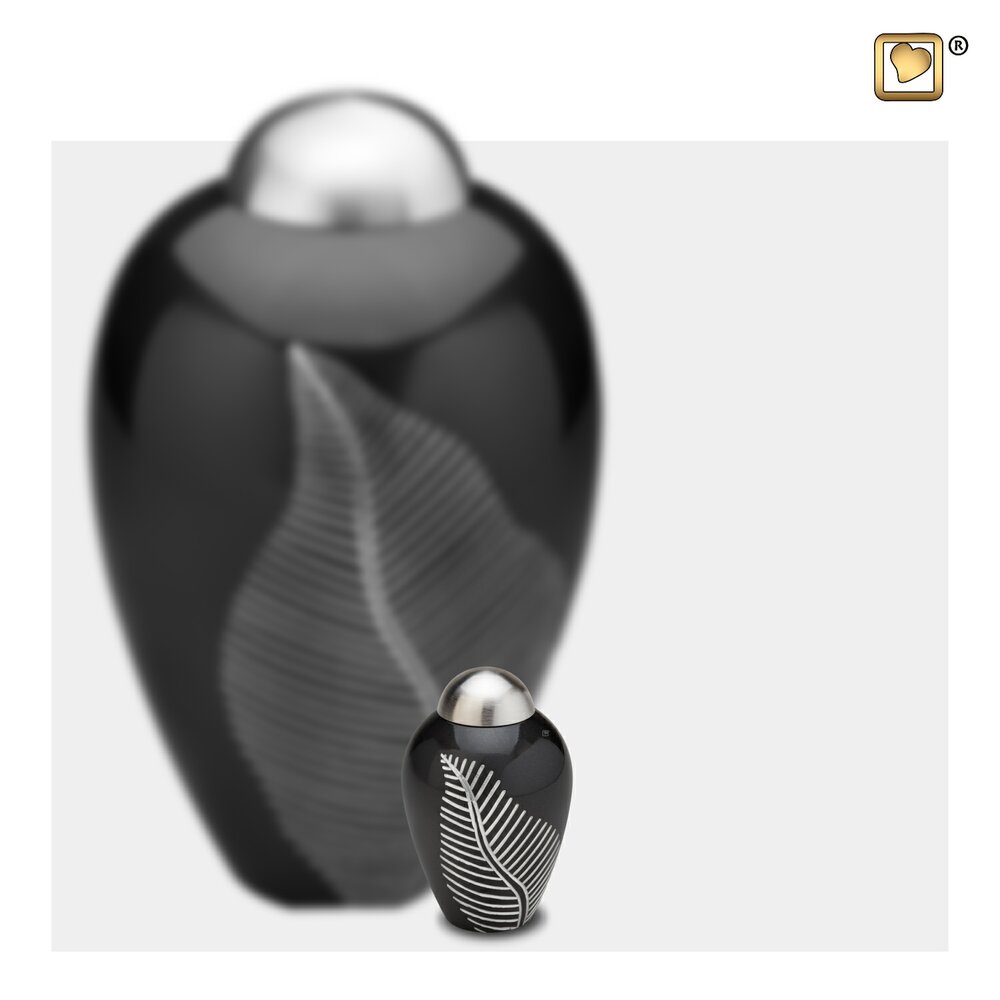 Elegant Leaf Midnight (Keepsake)